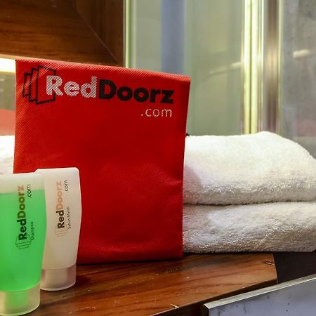 Reddoorz Plus Near Tugu Jogja Yogyakarta Exteriér fotografie