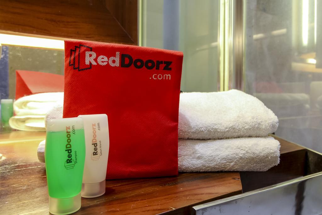 Reddoorz Plus Near Tugu Jogja Yogyakarta Exteriér fotografie