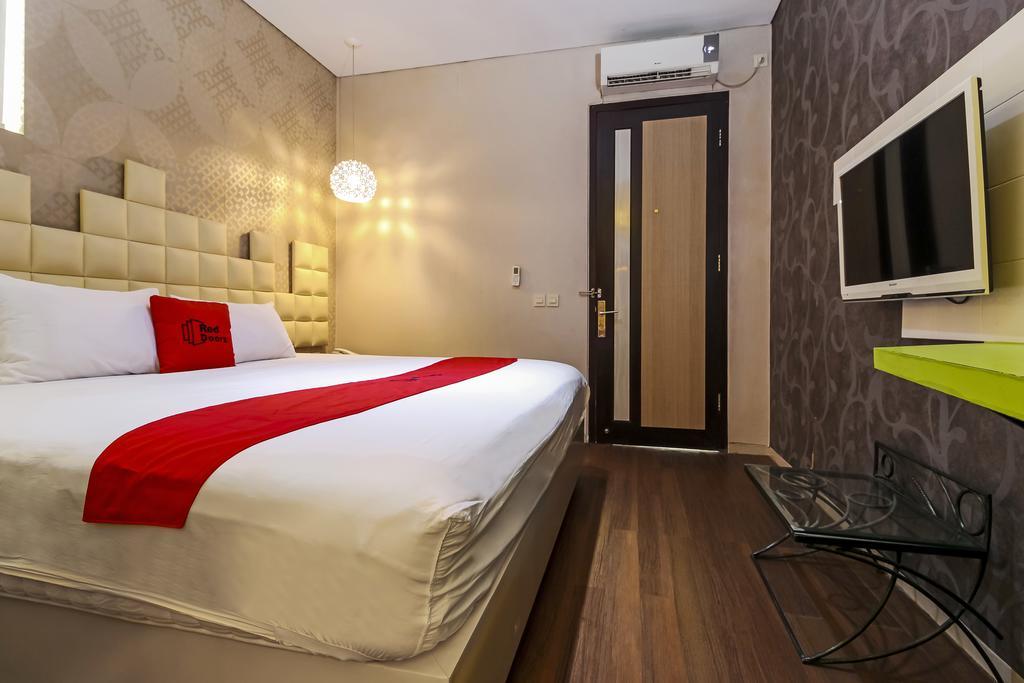 Reddoorz Plus Near Tugu Jogja Yogyakarta Exteriér fotografie